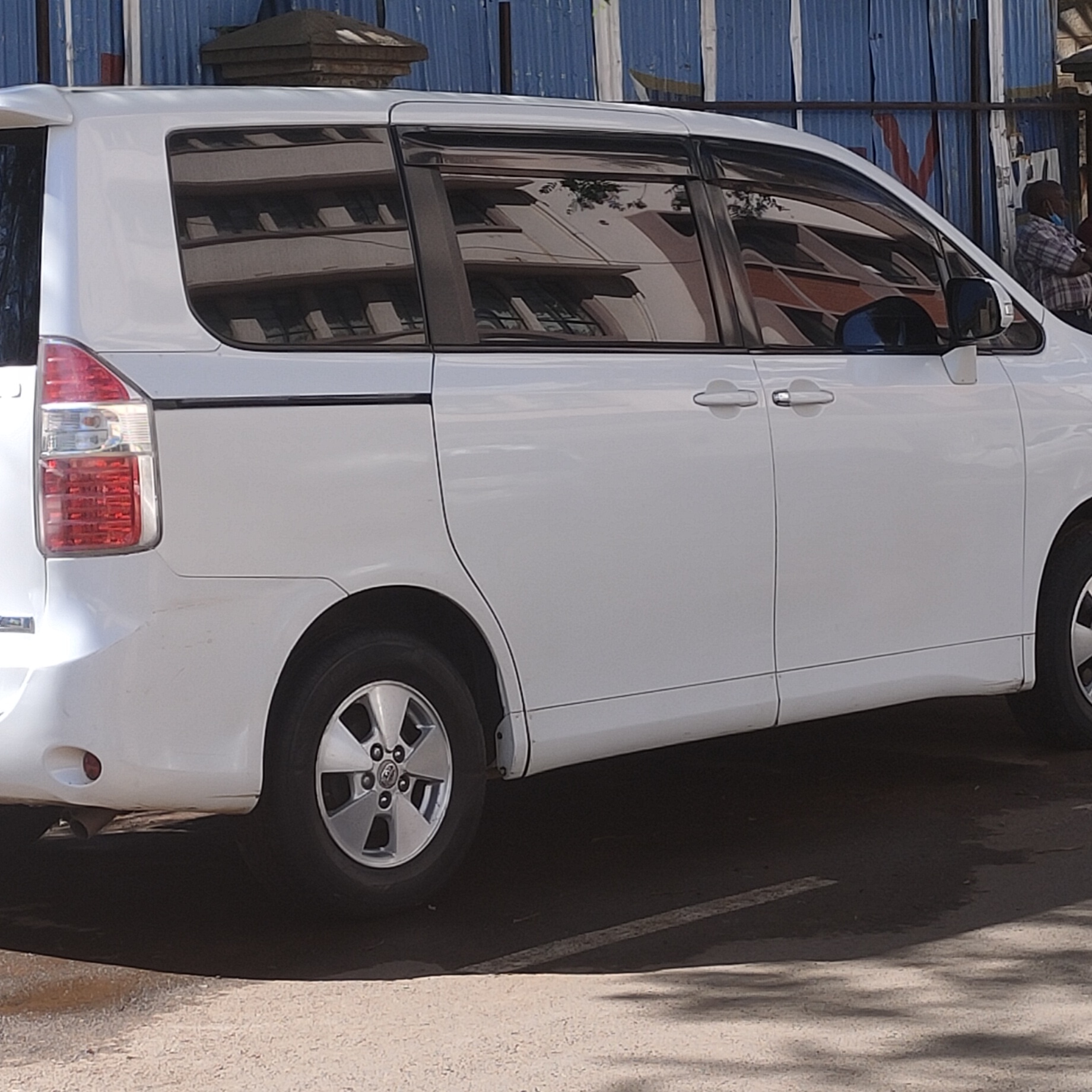 Transfer From Nairobi Airport To Hotels